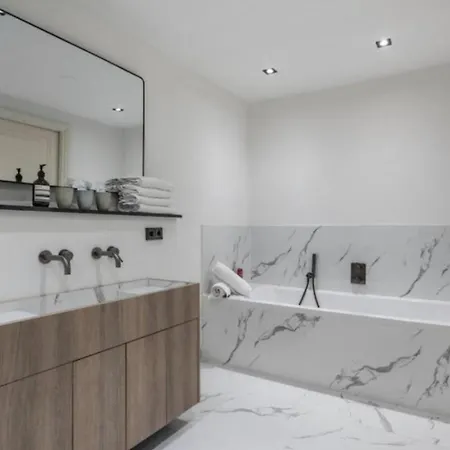 2br With Views Near Rijksmuseum Apartamento Ámsterdam