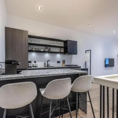 2br With Views Near Rijksmuseum *