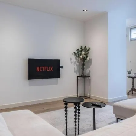 2br With Views Near Rijksmuseum